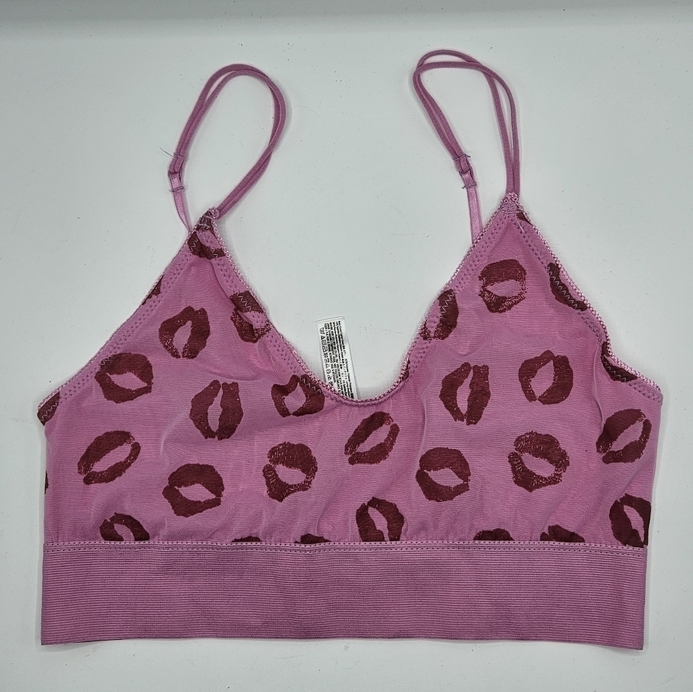 NWOT Out From Under Urban Outfitters Bralette size medium